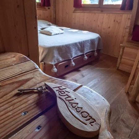 Les De Labrousse Hotel Saint-Julien-Labrousse